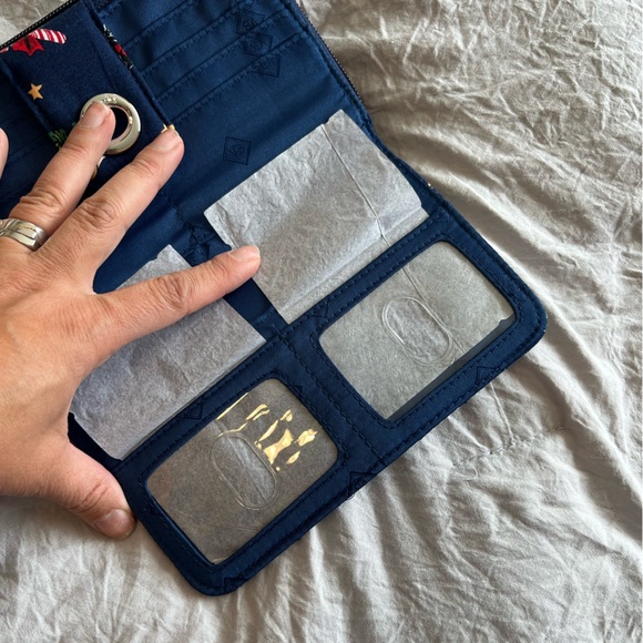 Vera Bradley RFID Turnlock Wallet - Snow Globe Motifs - Picture 9 of 12